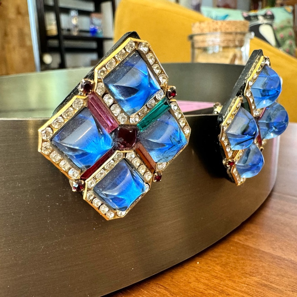 Vintage Hansen Designs Multi Color Gem Clip On Earrings - Picture 5 of 10
